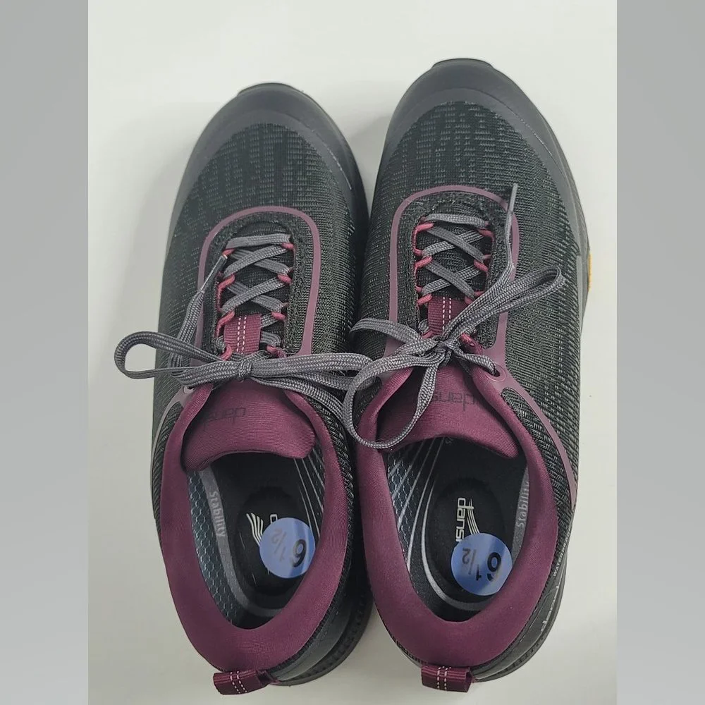 Dansko Makayla Waterproof Hiking Shoes Black Purple Mesh NEW Womens Size 6.5 |37